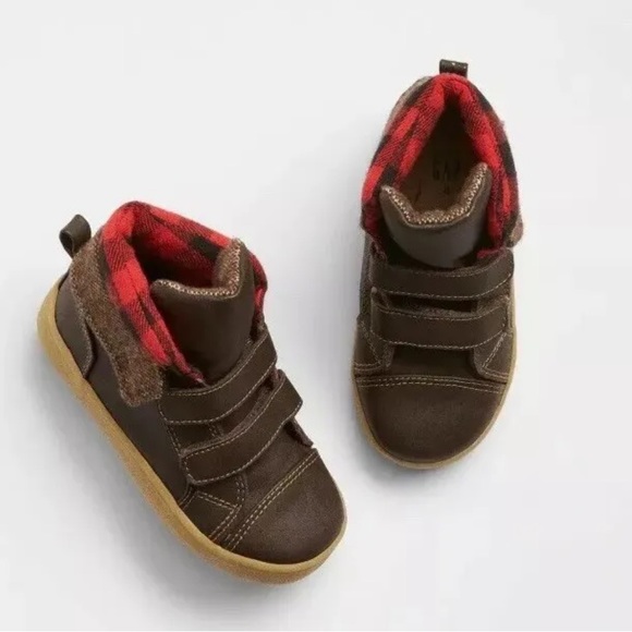 GAP Shoes Nwt Boys Baby Gap Brown Red Plaid High Top Sneaker Boots Size 7 Toddler Nwt Poshmark